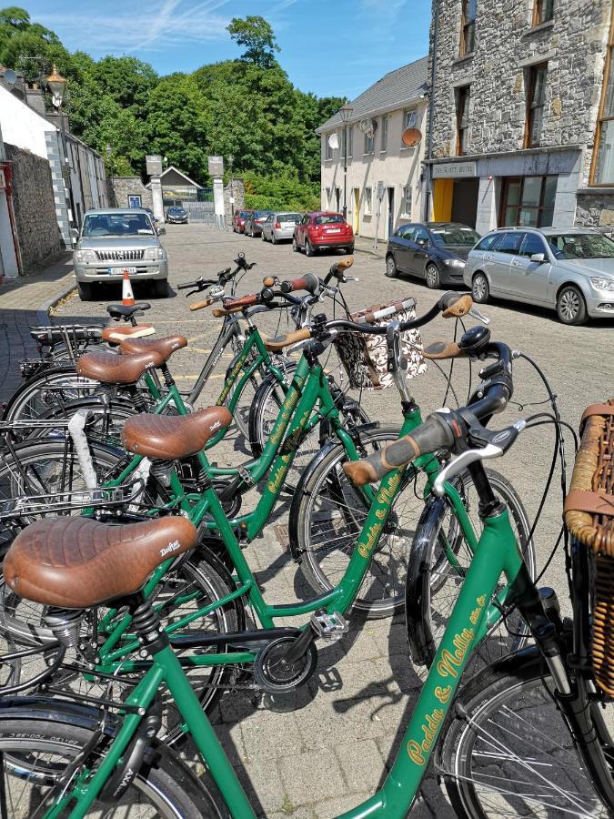 Hotel Nellys Bed And Bikes Westport Exterior foto
